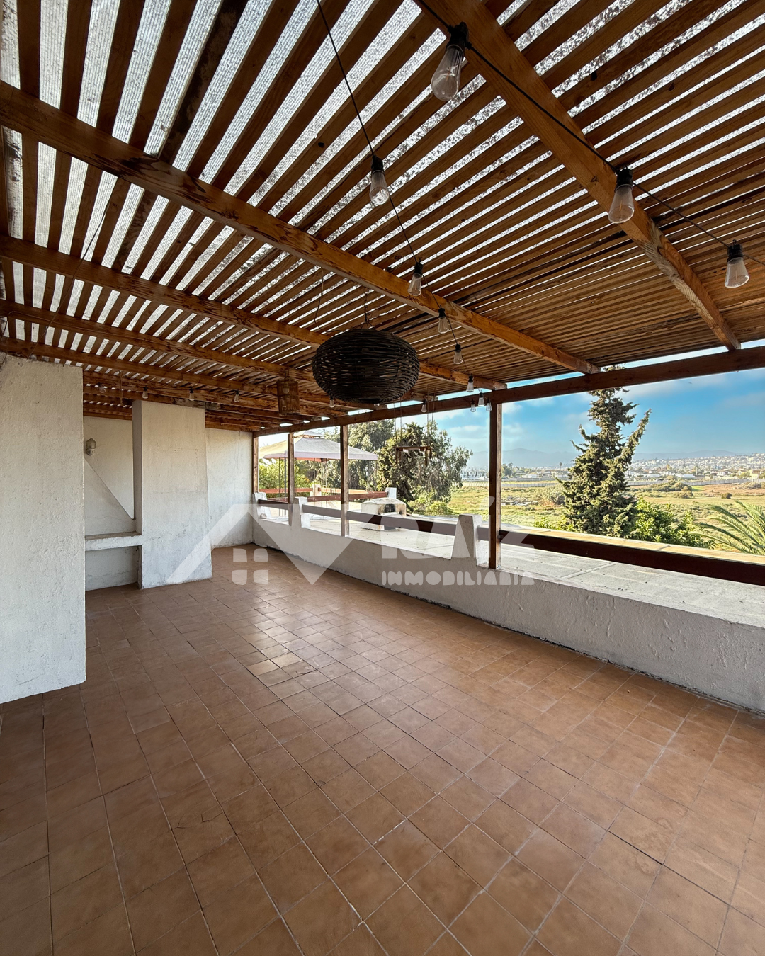 Arriendo & Venta – Amplia Casa tipo Townhouse 