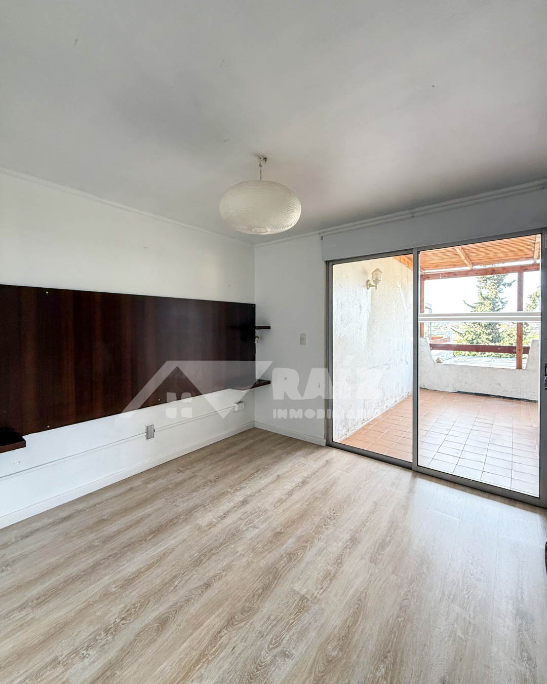 Arriendo & Venta – Amplia Casa tipo Townhouse 