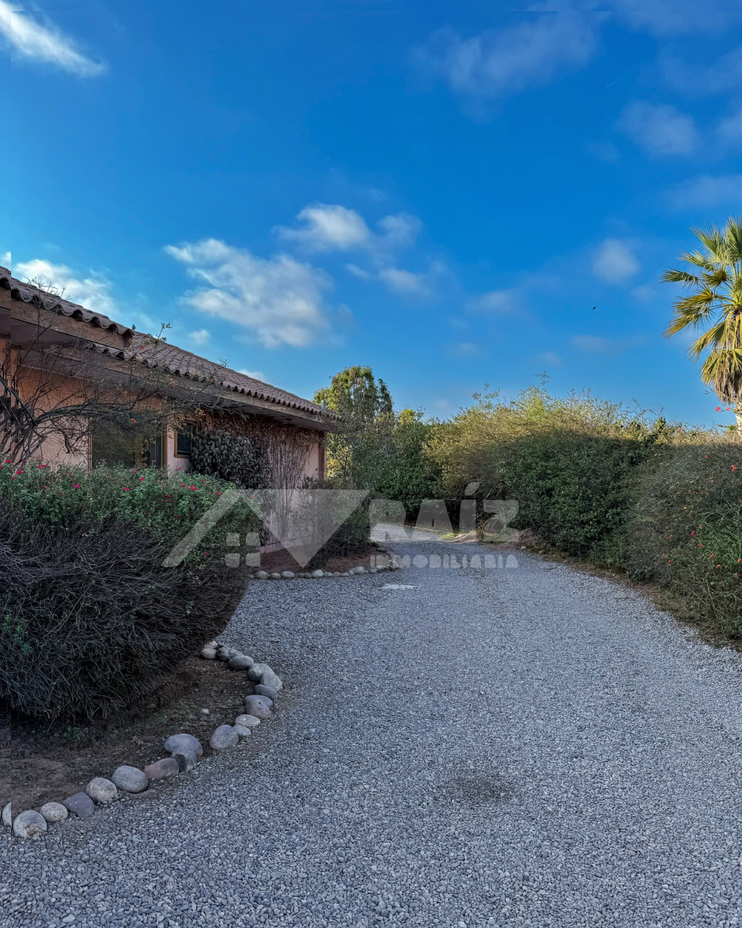 Espaciosa casa en parcela de 5.000 m² 